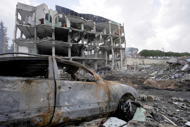 US officials predict quick end to Iran war